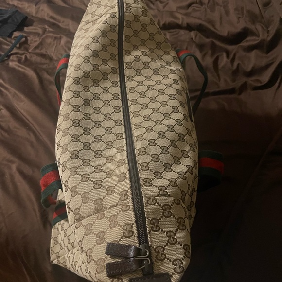 AUTHENTIC Unisex Gucci Oversized Duffle/Tote Bag! - Picture 9 of 11